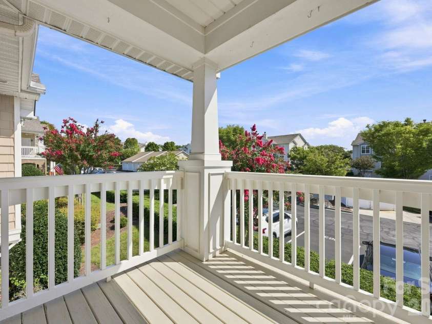 16648 Amberside Road, Cornelius, NC 28031.  MLS# CAR4414323, YatesRealty ID 45276. 