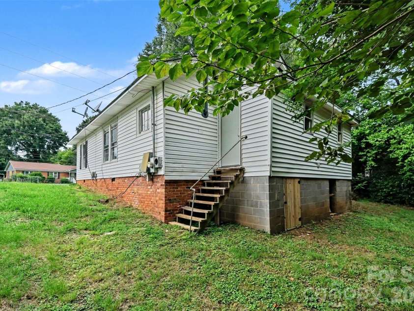 3860 Rock Hill Church Road, Concord, NC 28027.  MLS# CAR4414954, YatesRealty ID 45278. Backyard access