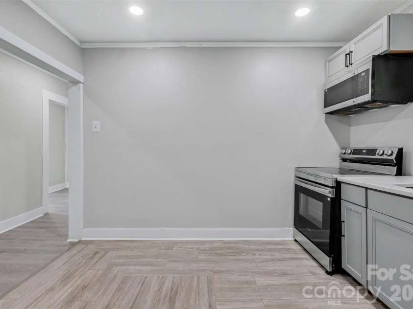 3860 Rock Hill Church Road, Concord, NC 28027.  MLS# CAR4414954, YatesRealty ID 45278. Kitchen