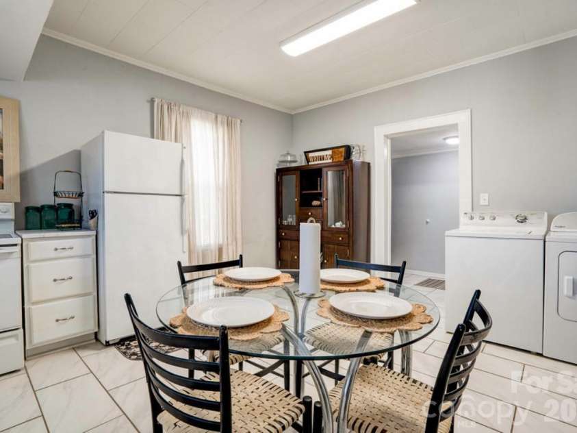 403 Whitener Street, Shelby, NC 28152.  MLS# CAR4341963, YatesRealty ID 4528. 