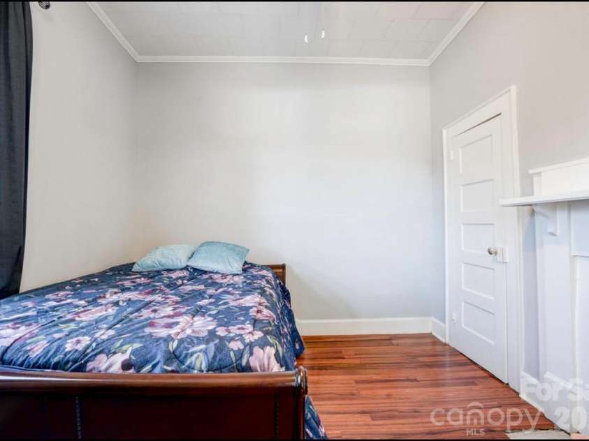 403 Whitener Street, Shelby, NC 28152.  MLS# CAR4341963, YatesRealty ID 4528. 