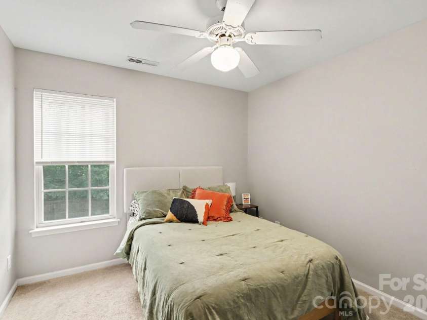 4732 Grasset Avenue, Charlotte, NC 28269.  MLS# CAR4414728, YatesRealty ID 45283. 
