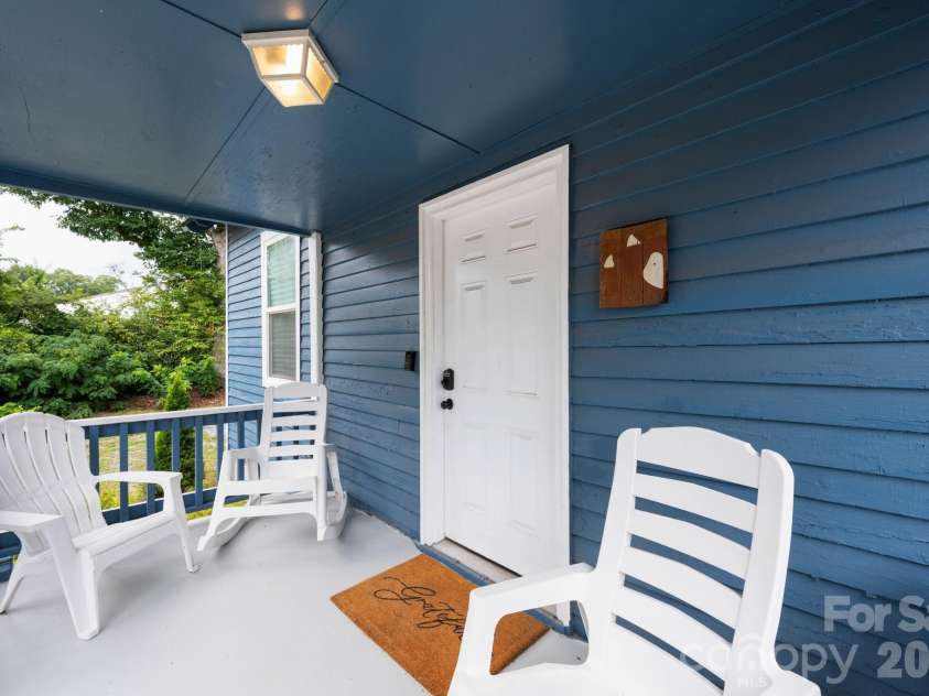 1208 Phillips Court, Gastonia, NC 28052.  MLS# CAR4416544, YatesRealty ID 45285. 