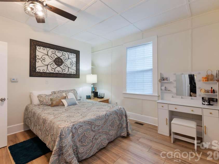 1208 Phillips Court, Gastonia, NC 28052.  MLS# CAR4416544, YatesRealty ID 45285. 