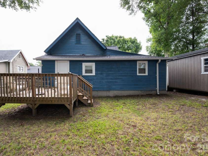 1208 Phillips Court, Gastonia, NC 28052.  MLS# CAR4416544, YatesRealty ID 45285. 