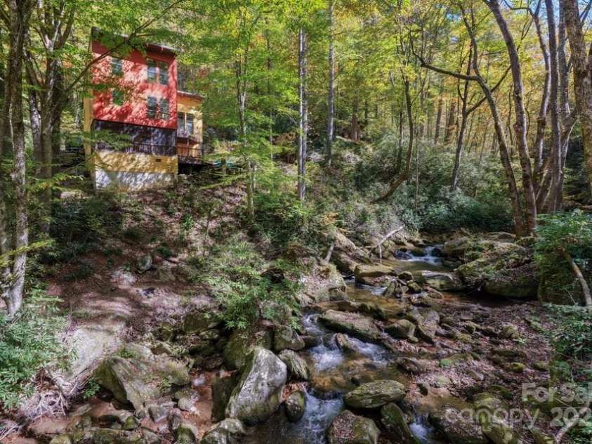 187 Big Buck Road, Highlands, NC 28741.  MLS# CAR4317414, YatesRealty ID 45286. Bold Buck Creek Frontage