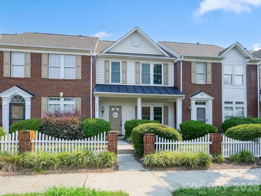 7009 Creft Circle, Indian Trail, NC 28079.  MLS# CAR4415908, YatesRealty ID 45288. 