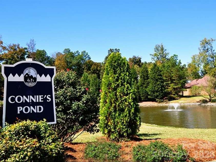 7009 Creft Circle, Indian Trail, NC 28079.  MLS# CAR4415908, YatesRealty ID 45288. 