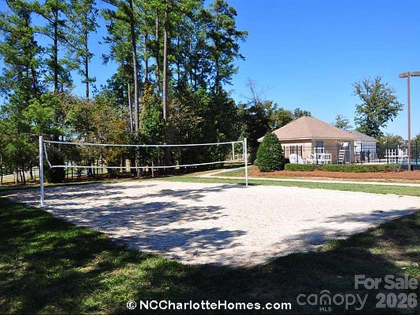 7009 Creft Circle, Indian Trail, NC 28079.  MLS# CAR4415908, YatesRealty ID 45288. 