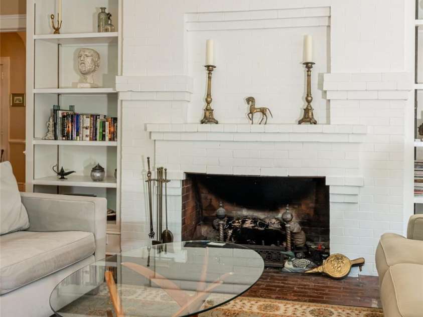 46 Cumberland Circle, Asheville, NC 28801.  MLS# CAR4280409, YatesRealty ID 4529. 