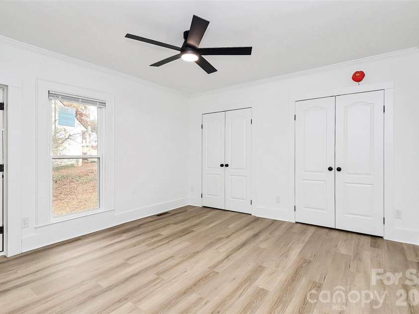 511 Oakwood Avenue, Albemarle, NC 28001.  MLS# CAR4334916, YatesRealty ID 4529. 