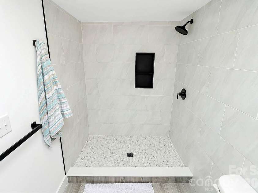 511 Oakwood Avenue, Albemarle, NC 28001.  MLS# CAR4334916, YatesRealty ID 4529. 