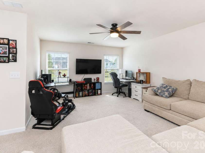 333 Kennerly Center Drive, Mooresville, NC 28115.  MLS# CAR4413957, YatesRealty ID 45290. 