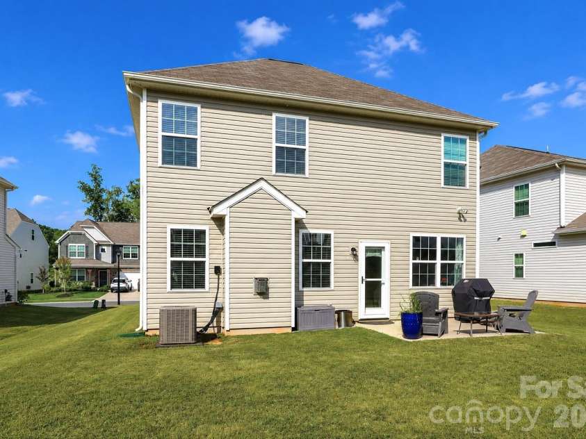 333 Kennerly Center Drive, Mooresville, NC 28115.  MLS# CAR4413957, YatesRealty ID 45290. Exterior