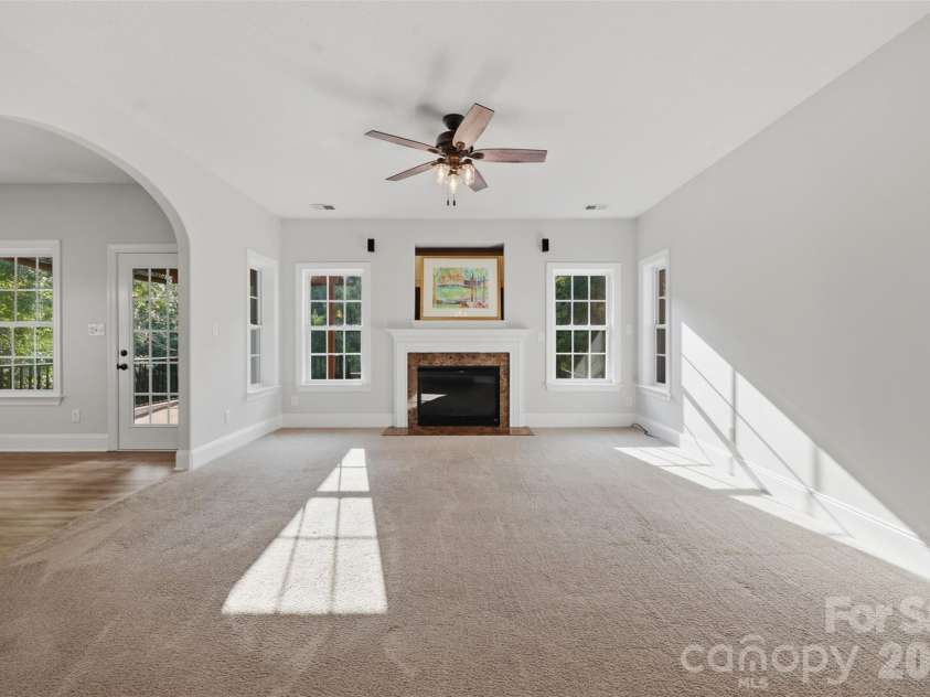 254 Streamside Place, Mooresville, NC 28115.  MLS# CAR4415969, YatesRealty ID 45291. 