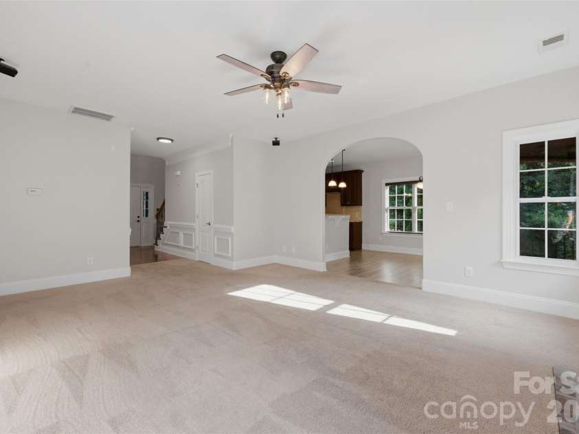 254 Streamside Place, Mooresville, NC 28115.  MLS# CAR4415969, YatesRealty ID 45291. 