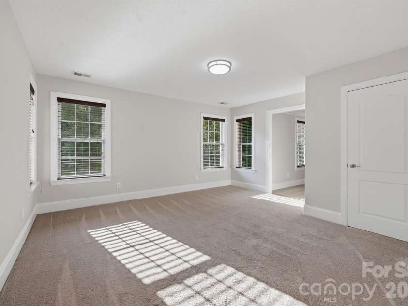 254 Streamside Place, Mooresville, NC 28115.  MLS# CAR4415969, YatesRealty ID 45291. 