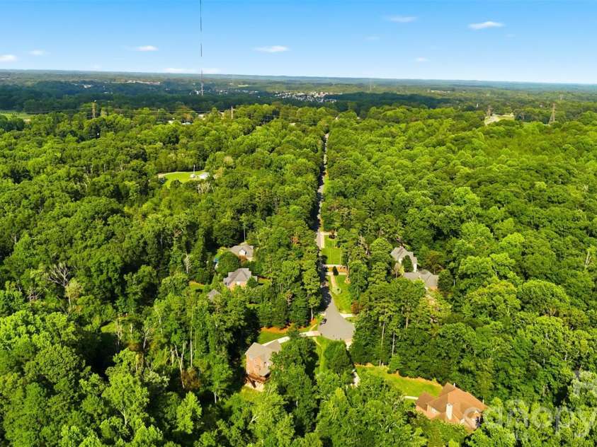 254 Streamside Place, Mooresville, NC 28115.  MLS# CAR4415969, YatesRealty ID 45291. 