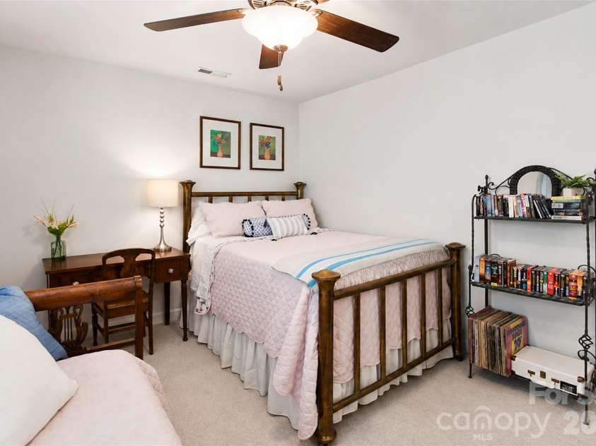 13039 Windy Lea Lane, Huntersville, NC 28078.  MLS# CAR4416176, YatesRealty ID 45294. 