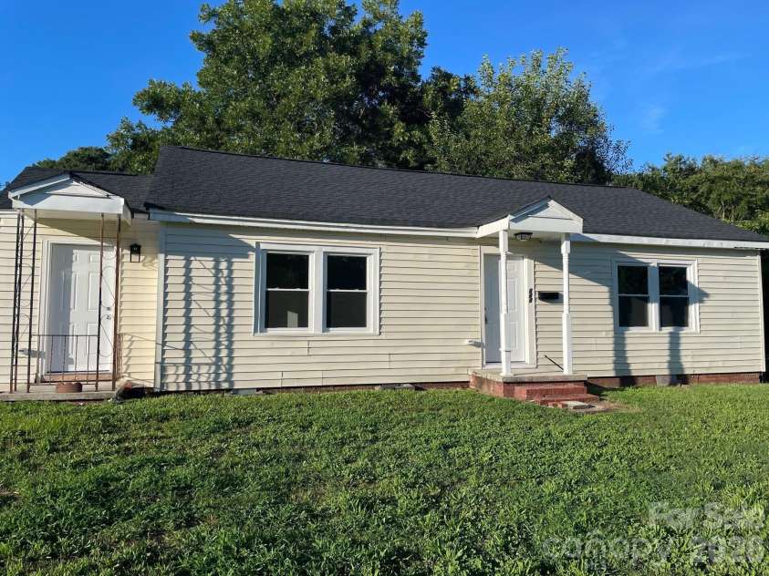 649 Arch Drive, Rock Hill, SC 29730.  MLS# CAR4394239, YatesRealty ID 45295. 