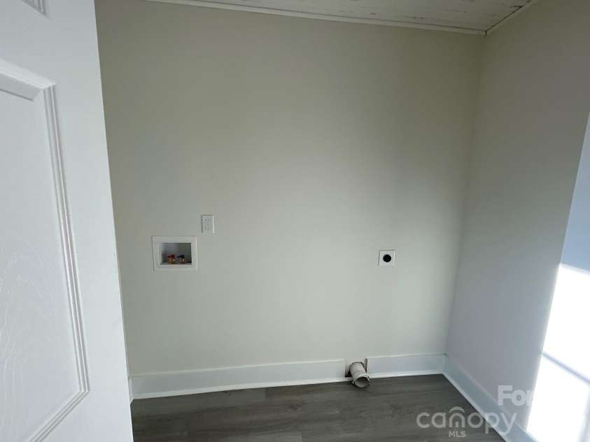 649 Arch Drive, Rock Hill, SC 29730.  MLS# CAR4394239, YatesRealty ID 45295. 