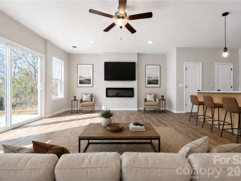 5913 Wallace Avenue, Charlotte, NC 28227.  MLS# CAR4416195, YatesRealty ID 45296. 