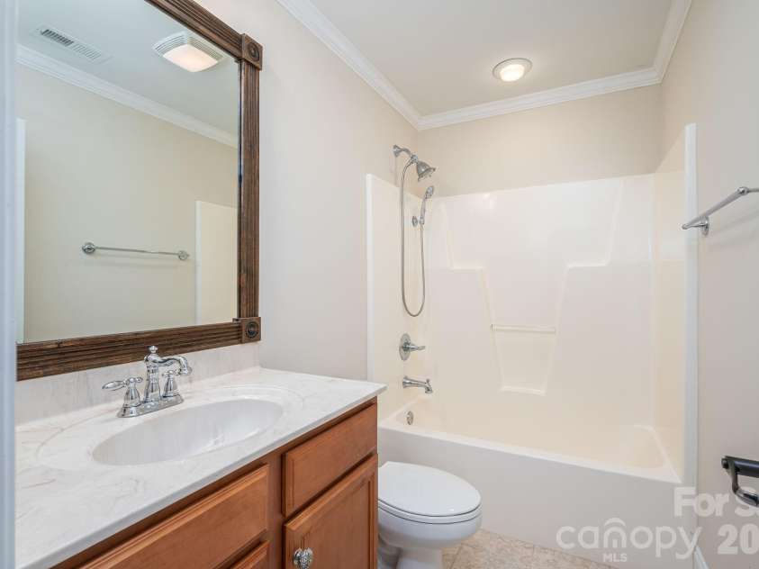 4108 Whim Shaft Drive, Lincolnton, NC 28092.  MLS# CAR4415409, YatesRealty ID 45297. Bath in Bonus Room