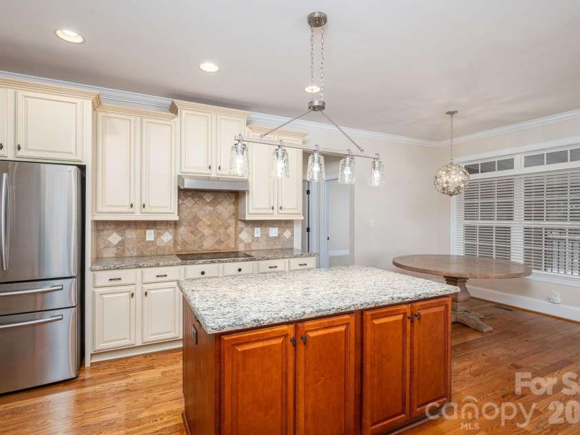 4108 Whim Shaft Drive, Lincolnton, NC 28092.  MLS# CAR4415409, YatesRealty ID 45297. Kitchen