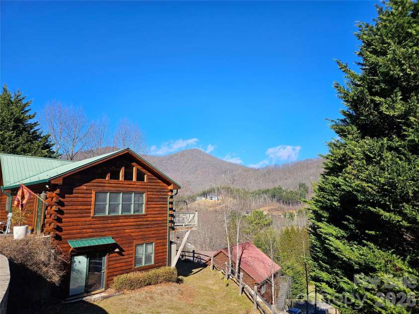 16 Hiawatha Drive, Maggie Valley, NC 28751.  MLS# CAR4405561, YatesRealty ID 45299. 