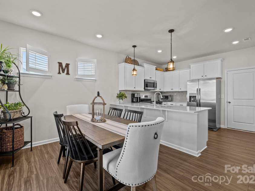 15122 Lake Ridge Road, Charlotte, NC 28278.  MLS# CAR4242300, YatesRealty ID 4530. 