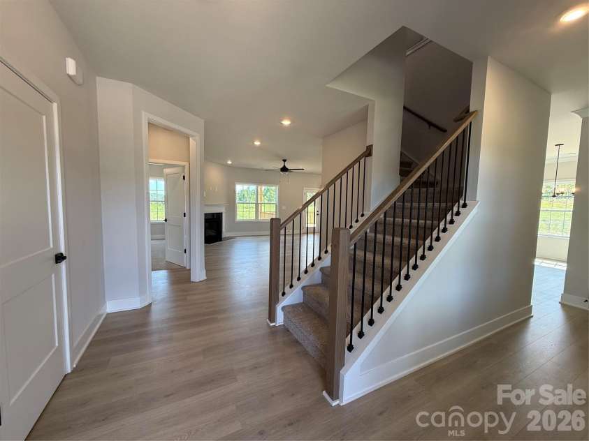 158 Kerr Walk Drive, Statesville, NC 28677.  MLS# CAR4415227, YatesRealty ID 45300. Entryway