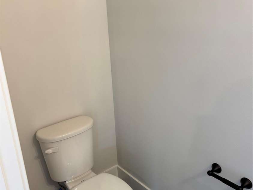158 Kerr Walk Drive, Statesville, NC 28677.  MLS# CAR4415227, YatesRealty ID 45300. Half Bath on Main level