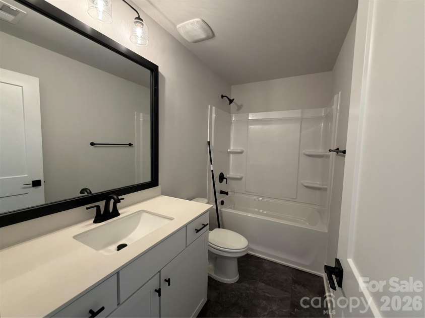 158 Kerr Walk Drive, Statesville, NC 28677.  MLS# CAR4415227, YatesRealty ID 45300. Hall bathroom on second level