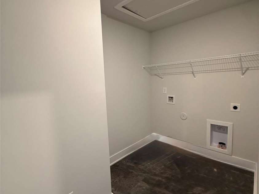 158 Kerr Walk Drive, Statesville, NC 28677.  MLS# CAR4415227, YatesRealty ID 45300. Laundry Room