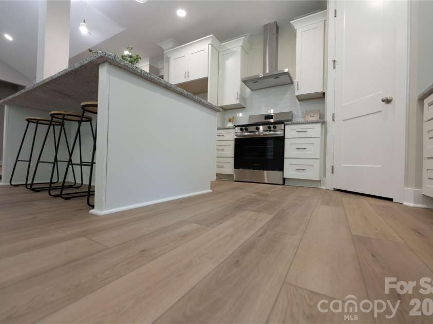 3930 Sunset Valley Drive, Concord, NC 28025.  MLS# CAR4414946, YatesRealty ID 45301. 