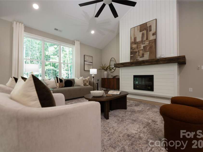 3930 Sunset Valley Drive, Concord, NC 28025.  MLS# CAR4414946, YatesRealty ID 45301. 