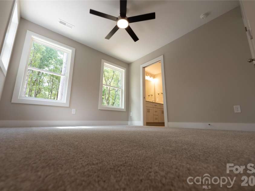 3930 Sunset Valley Drive, Concord, NC 28025.  MLS# CAR4414946, YatesRealty ID 45301. 