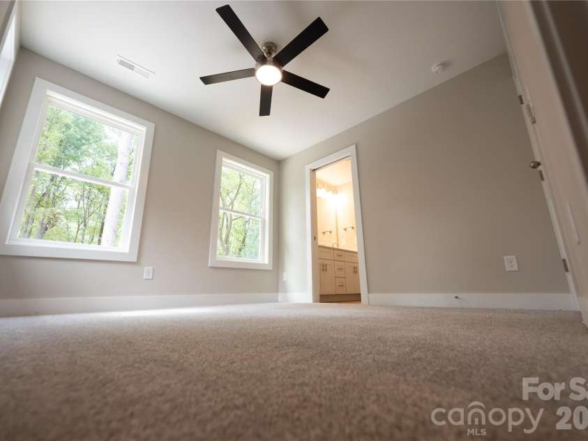 3930 Sunset Valley Drive, Concord, NC 28025.  MLS# CAR4414946, YatesRealty ID 45301. 
