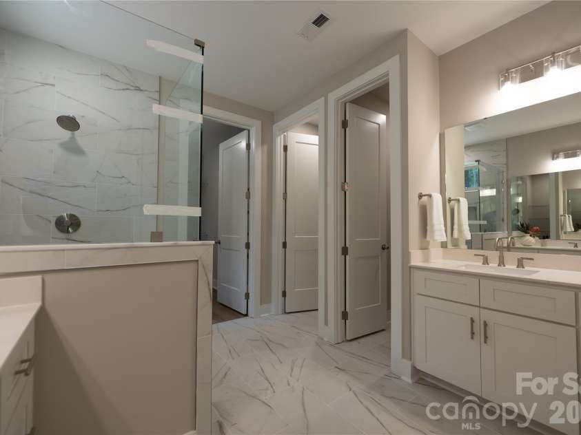 3930 Sunset Valley Drive, Concord, NC 28025.  MLS# CAR4414946, YatesRealty ID 45301. 