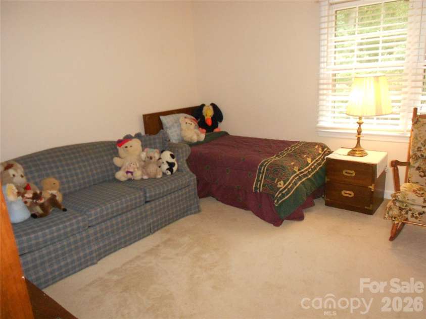 4002 Trehurst Court, Charlotte, NC 28269.  MLS# CAR4414911, YatesRealty ID 45305. 