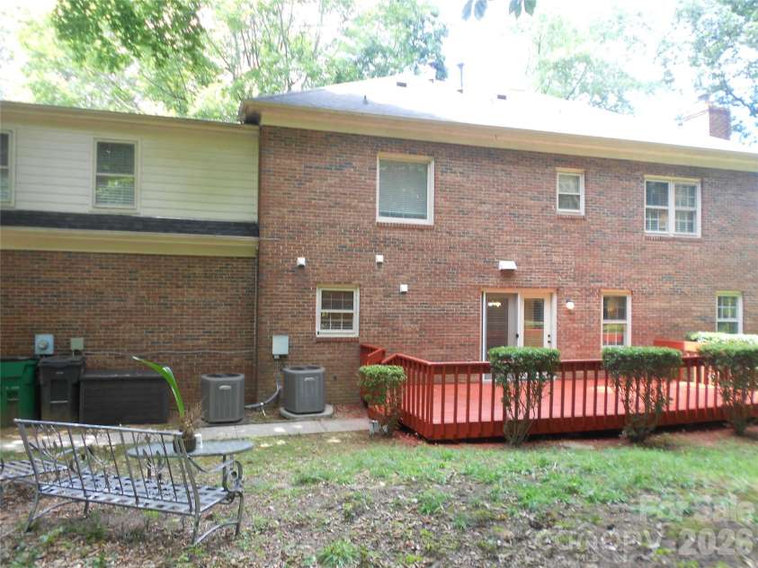 4002 Trehurst Court, Charlotte, NC 28269.  MLS# CAR4414911, YatesRealty ID 45305. 
