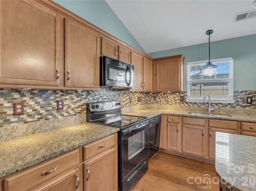 108 Lassiter Court, Mount Holly, NC 28120.  MLS# CAR4356417, YatesRealty ID 4531. 