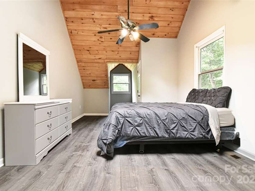 210 Craggy Street, Black Mountain, NC 28711.  MLS# CAR4238404, YatesRealty ID 4531. Bonus Upstairs Bedroom