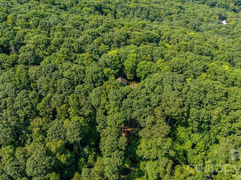 21 Corkscrew Way, Sylva, NC 28779.  MLS# CAR4415354, YatesRealty ID 45312. 