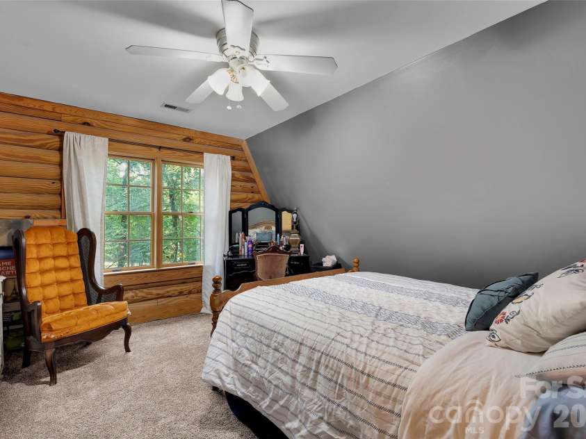 2440 Mount Lebanon Road, Campobello, SC 29322.  MLS# CAR4416231, YatesRealty ID 45313. Bedroom