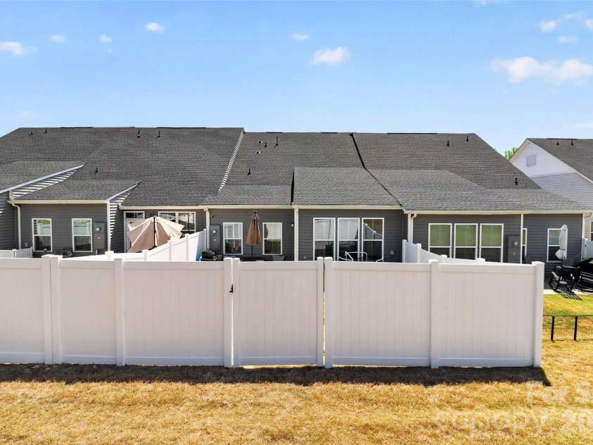 1324 Kristy Lynn Drive, Monroe, NC 28110.  MLS# CAR4416100, YatesRealty ID 45314. 