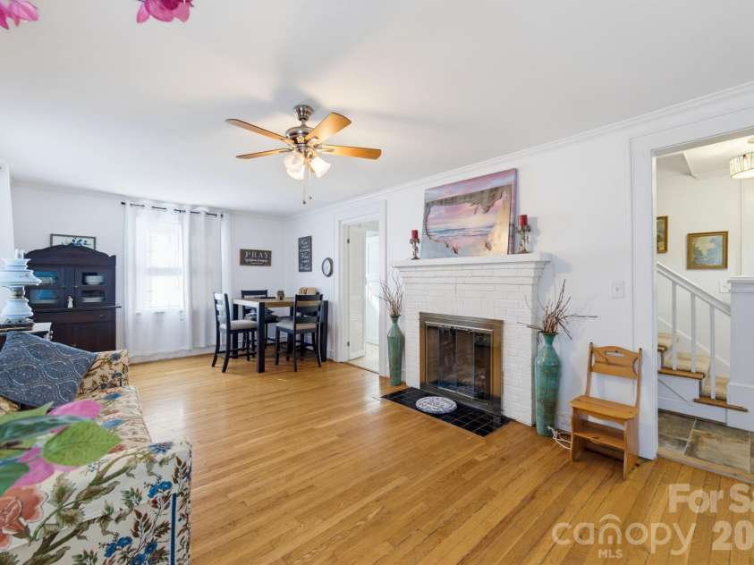 627 6th Street, Albemarle, NC 28001.  MLS# CAR4415919, YatesRealty ID 45315. 