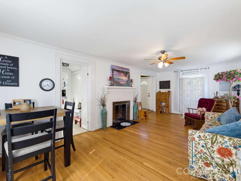 627 6th Street, Albemarle, NC 28001.  MLS# CAR4415919, YatesRealty ID 45315. 