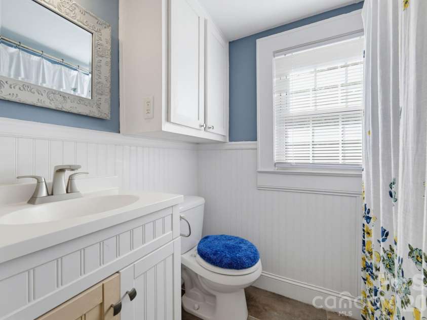 627 6th Street, Albemarle, NC 28001.  MLS# CAR4415919, YatesRealty ID 45315. 