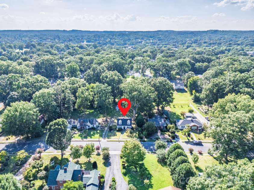 627 6th Street, Albemarle, NC 28001.  MLS# CAR4415919, YatesRealty ID 45315. 